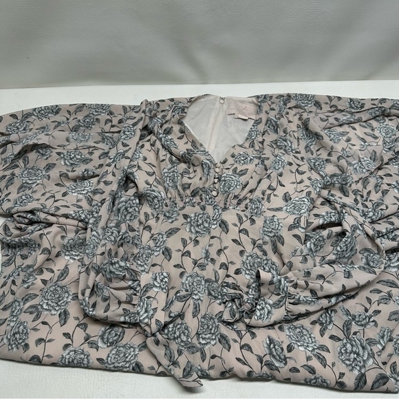 GAL MEETS GLAM Floral Maxi Dress in Gray/ pale pink size 4 - Picture 12 of 12